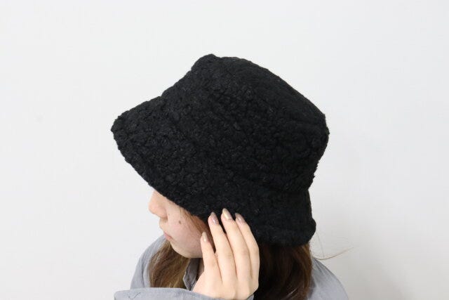 ダイソー　ボアハット　着用例　デザイン