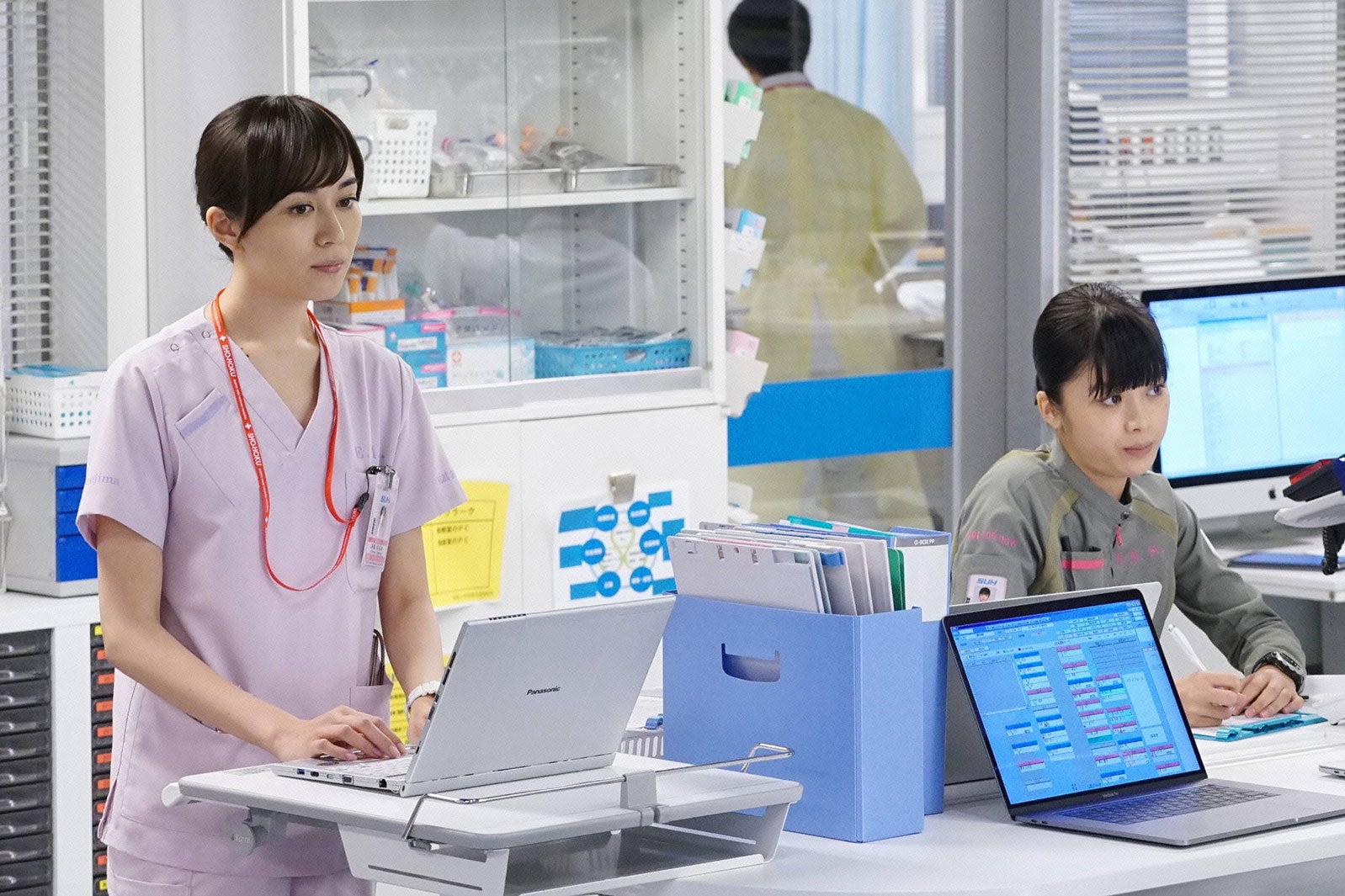 比嘉愛未、馬場ふみか／「コード・ブルー」第4話より（画像提供：フジテレビ）