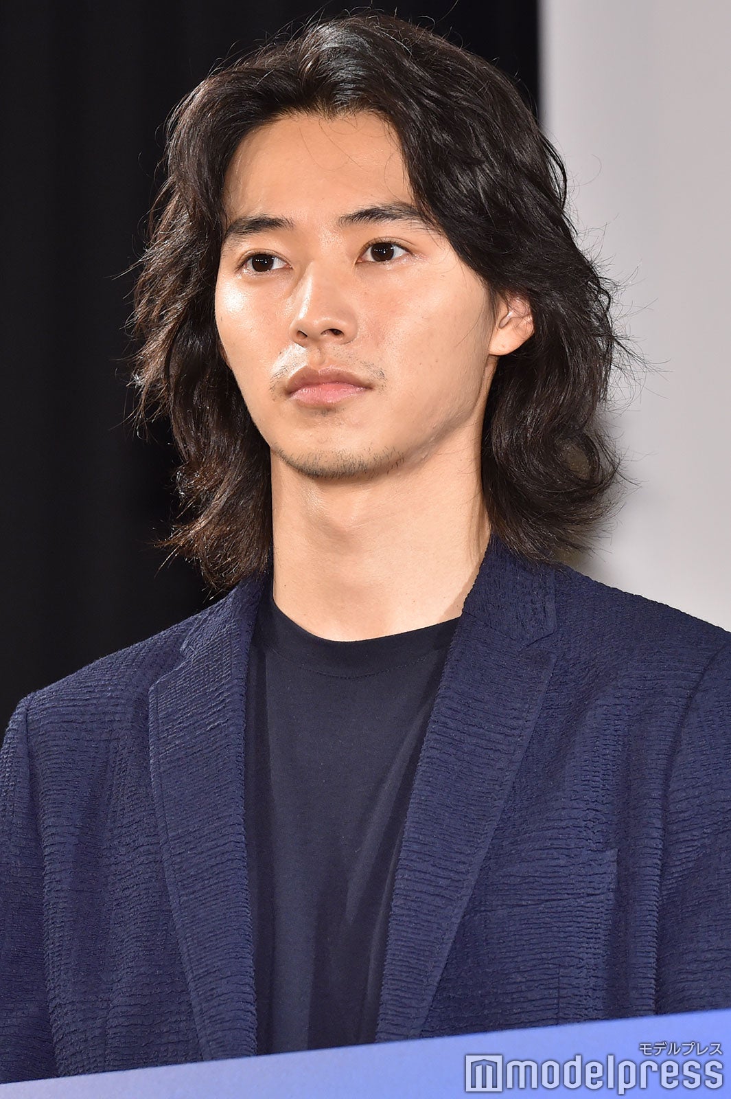 山崎賢人 ヒゲ 髪以外に 歯 まで役作り 監督が絶賛 得体の知れない山崎賢人が現場にいた 劇場 モデルプレス 山崎賢人 ヒゲ 髪以外に 歯 まで役作り 監督が絶賛 得体の知れない山崎賢人が現場にいた 劇場 モデルプレス