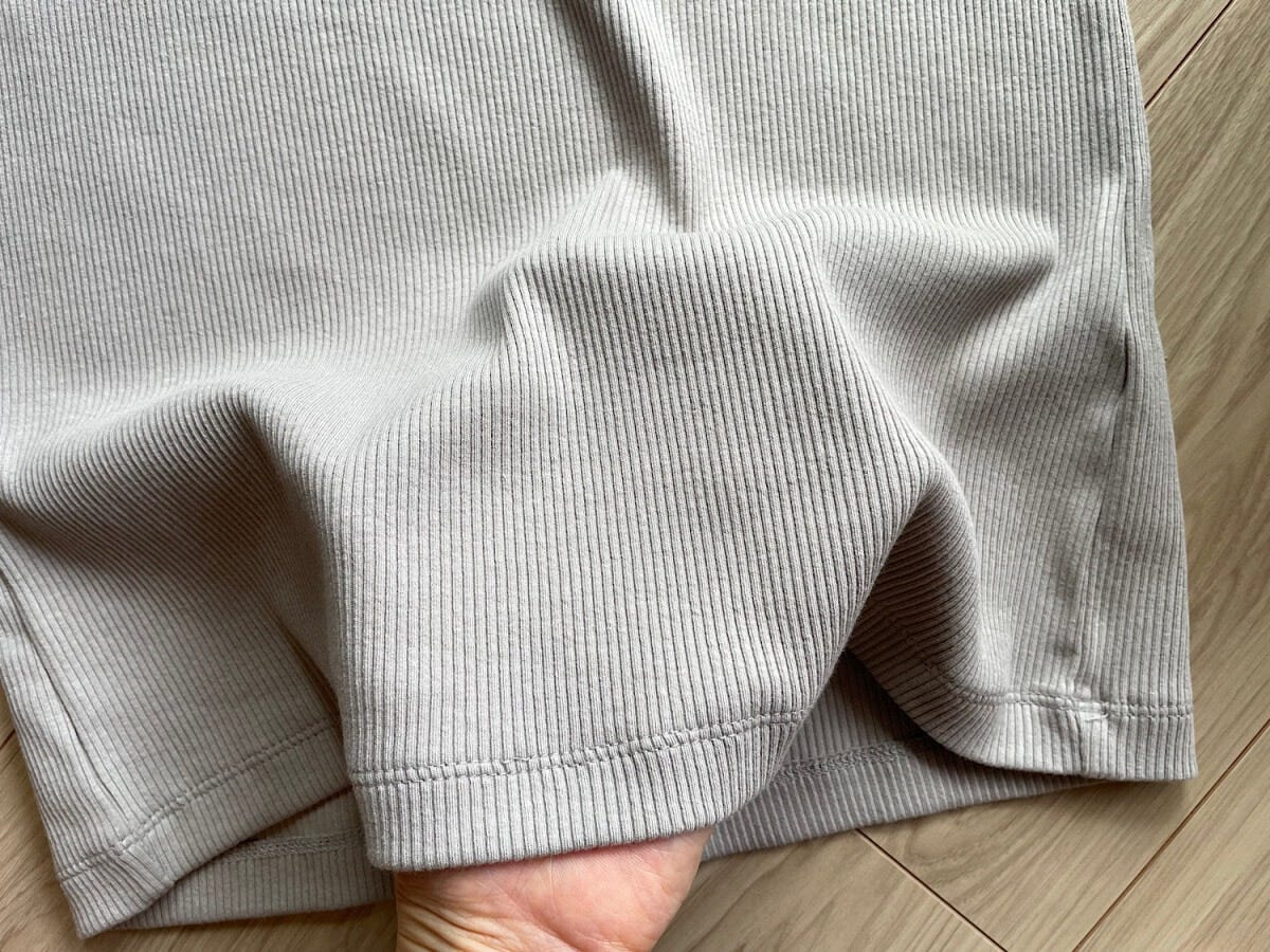 厚すぎず薄すぎず、透けにくい