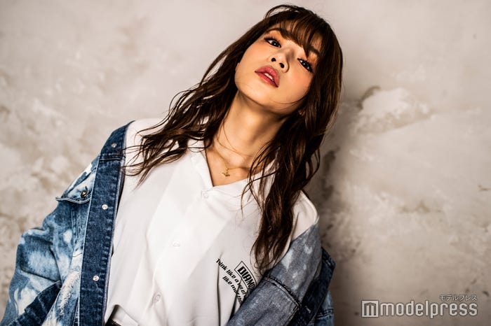 コウ(KOU)(C)モデルプレス