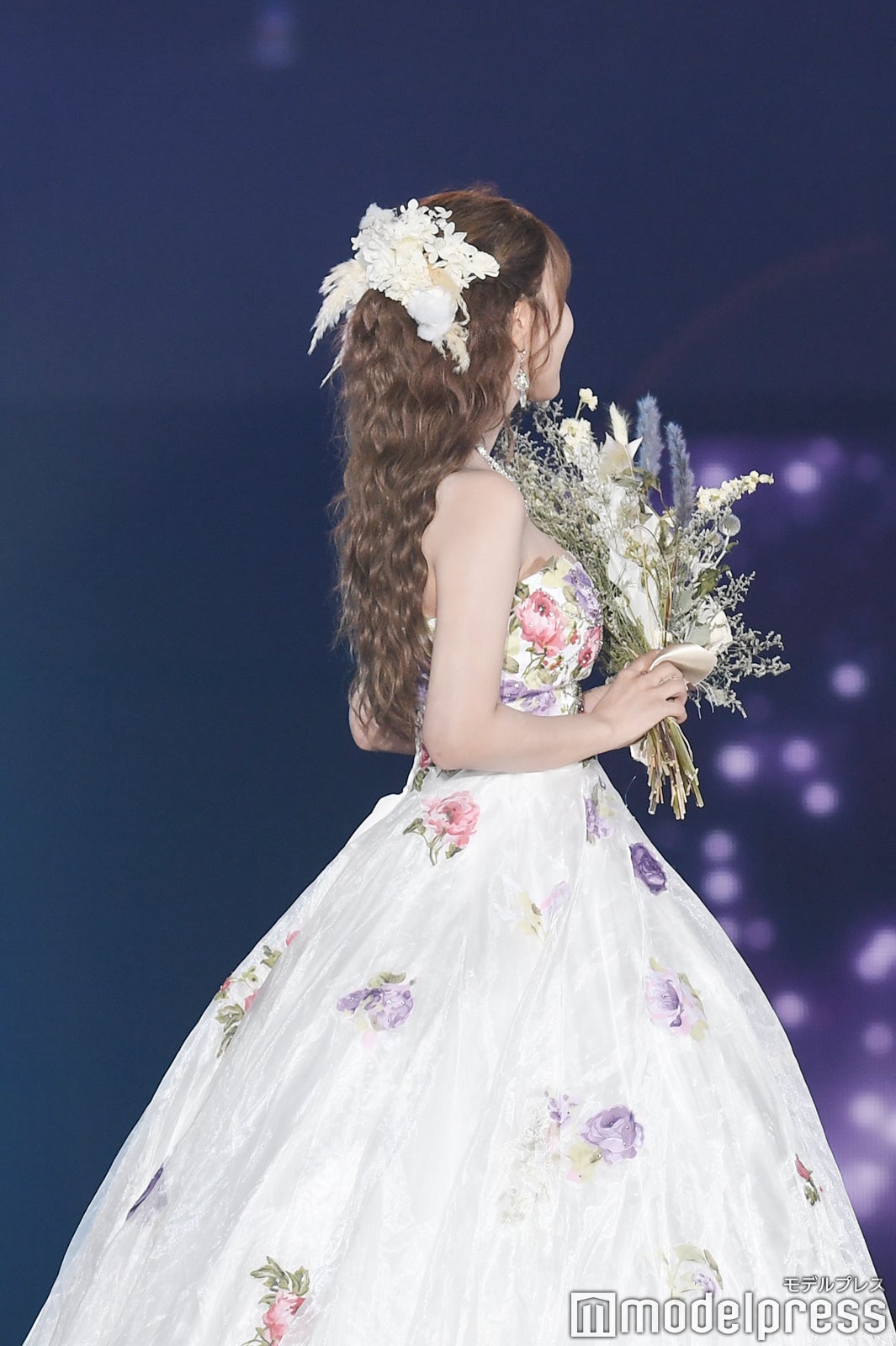 三上悠亜（C）モデルプレス