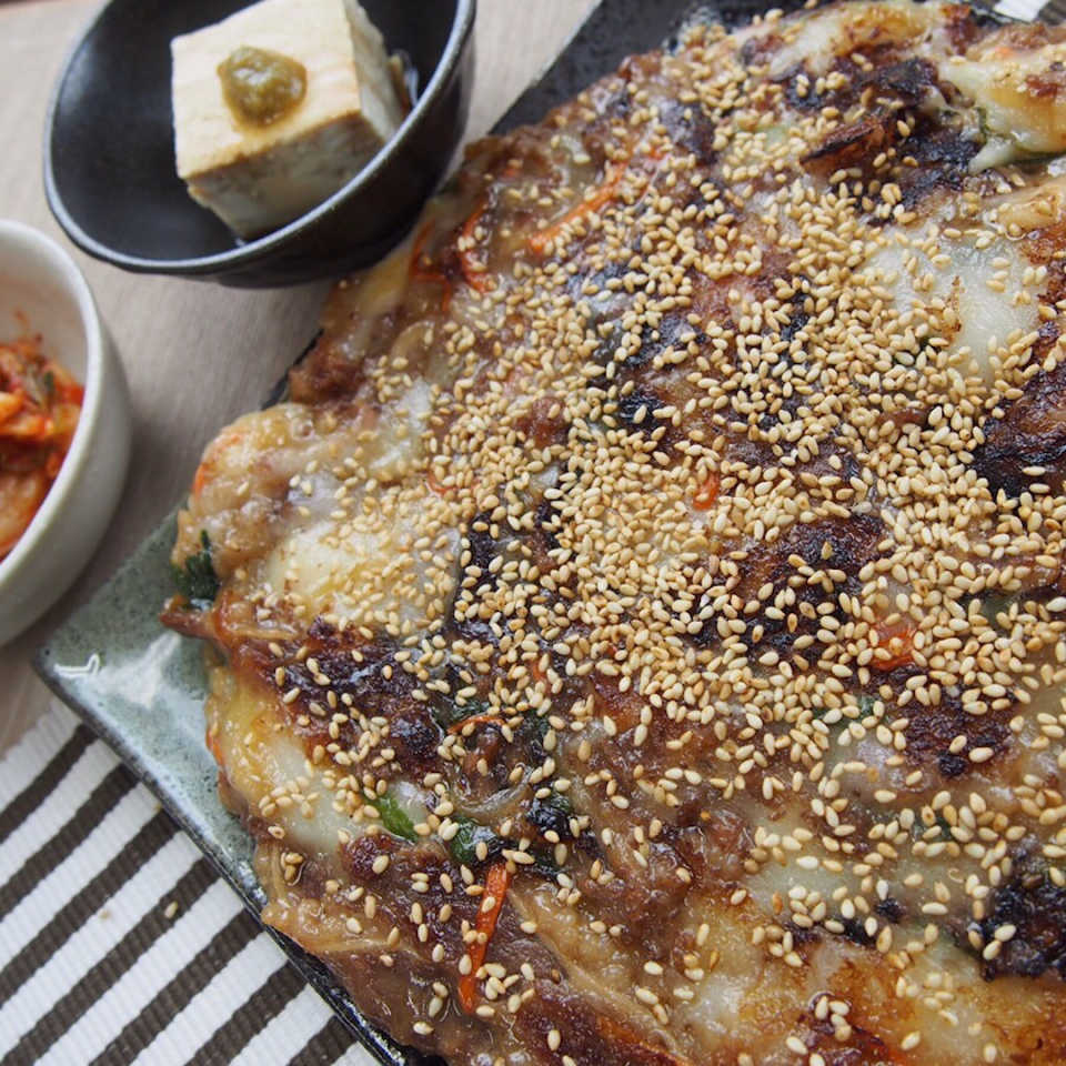 お肉も一緒にのび~る!もちもち甘辛プルコギもち!