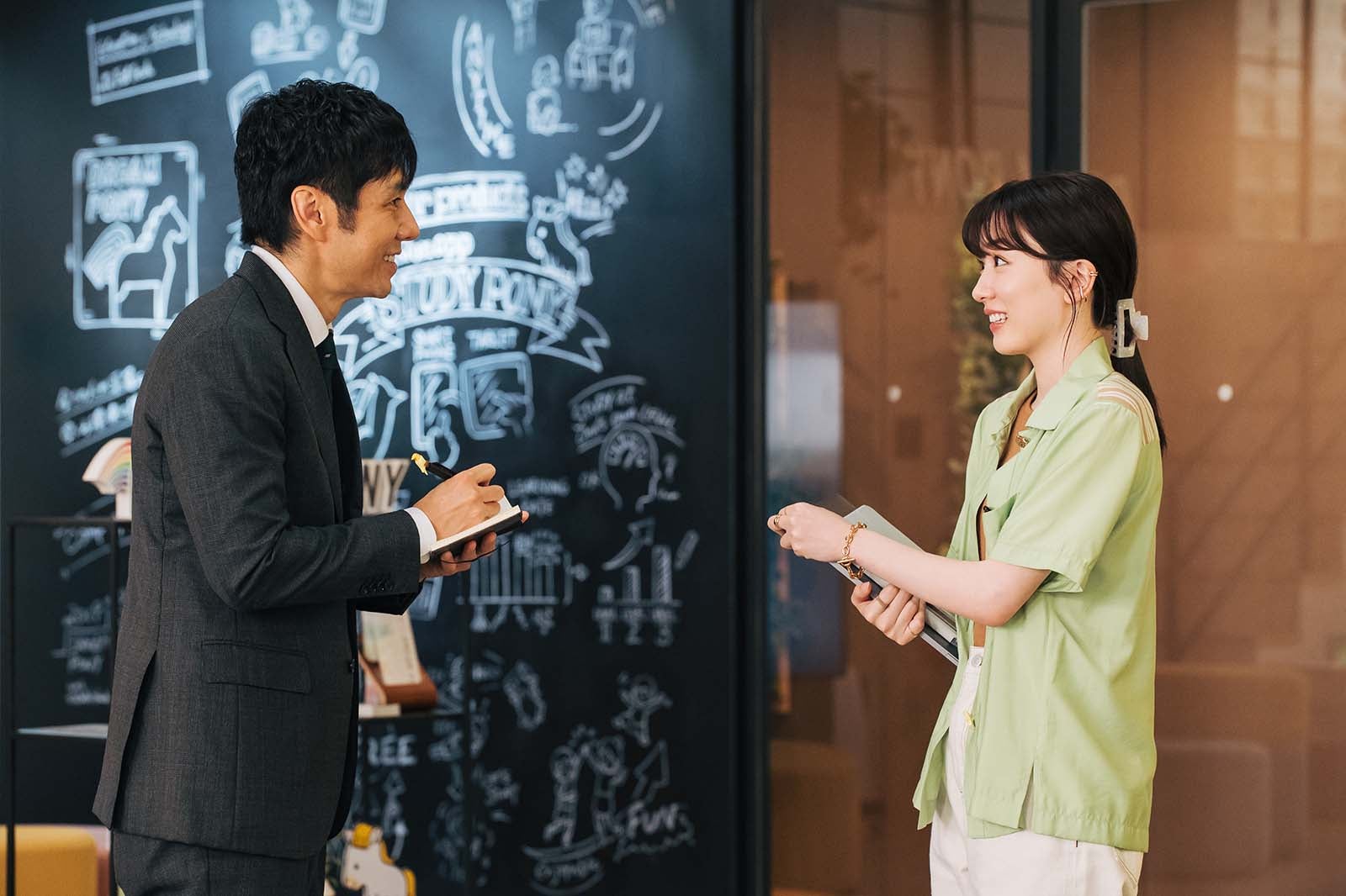 西島秀俊、永野芽郁「ユニコーンに乗って」（C）TBS／撮影：加藤春日