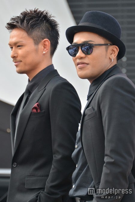 三代目J Soul Brothers（左から）今市隆二、ELLY