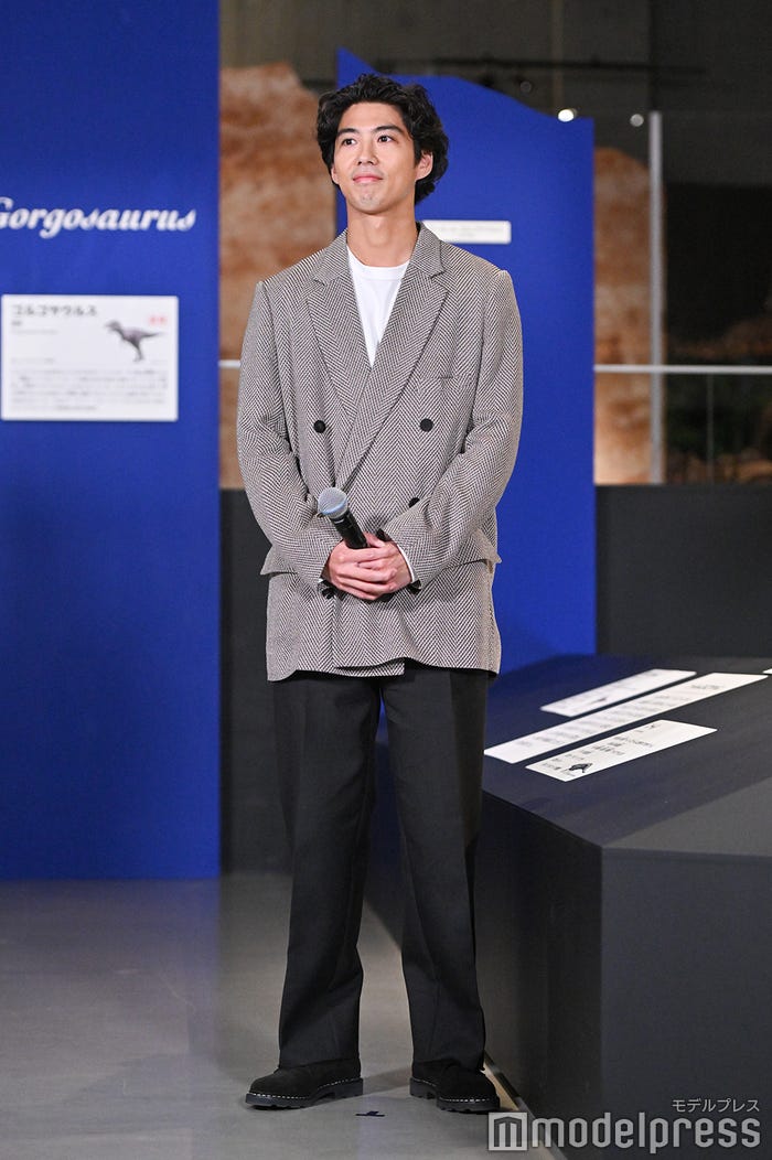 賀来賢人(C)モデルプレス