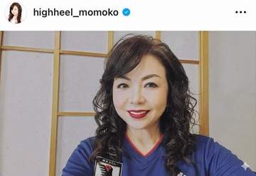 モモコ W杯日本初戦を現地生観戦へ 羨望のJAL上級ラウンジで寿司やケーキ堪能「♥最高」からの出発