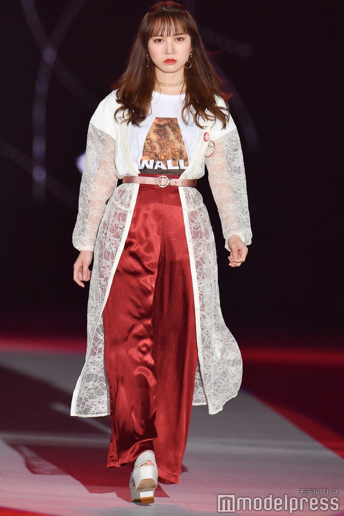 加藤史帆(C)モデルプレス