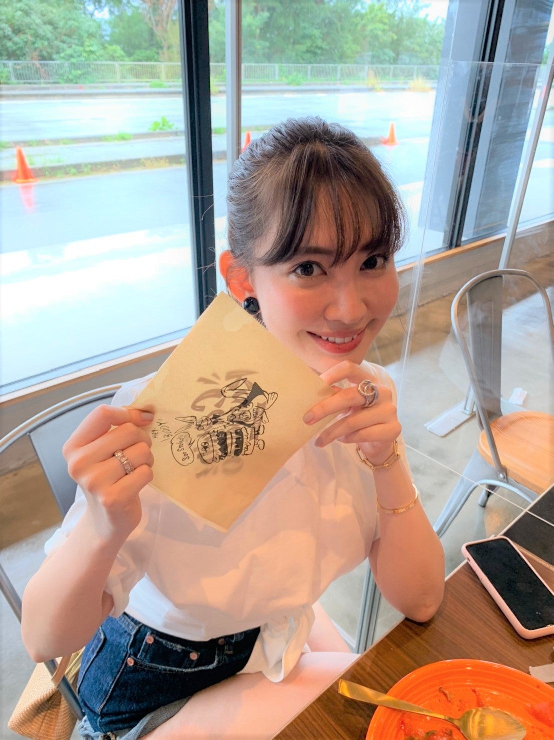 小嶋陽菜 （C）フジテレビ