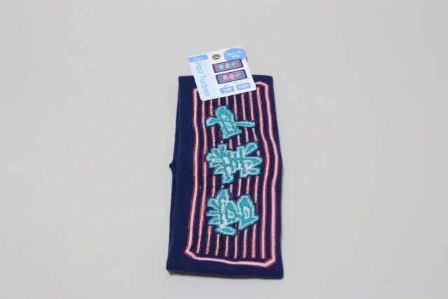 セリア 婦人ネオン看板柄ヘアターバン セリアの婦人ネオン看板柄ヘアターバン