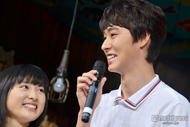 土屋太鳳、山崎賢人