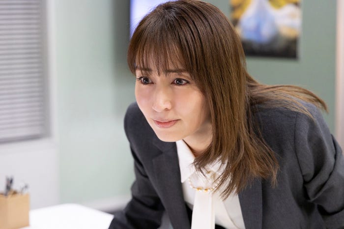 矢田亜希子「ナースが婚活」第1話より(C)「ナースが婚活」製作委員会