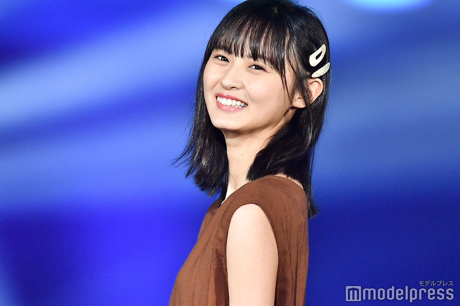 乃木坂46遠藤さくら 驚異の小顔ぶり発揮 齋藤飛鳥から マスク芸 受け継ぐ モデルプレス