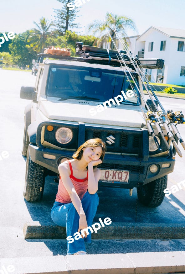 「鈴花サーキット」封入ポストカード 撮影/峠雄三(C)光文社