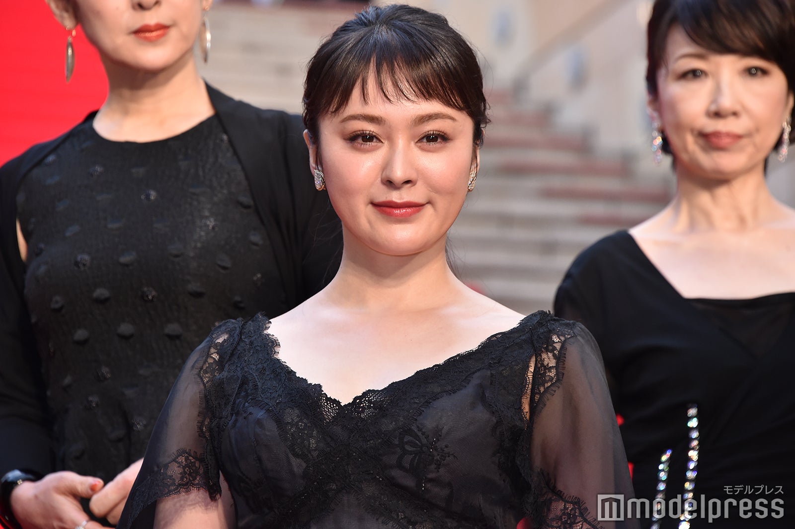 貫地谷しほり（C）モデルプレス