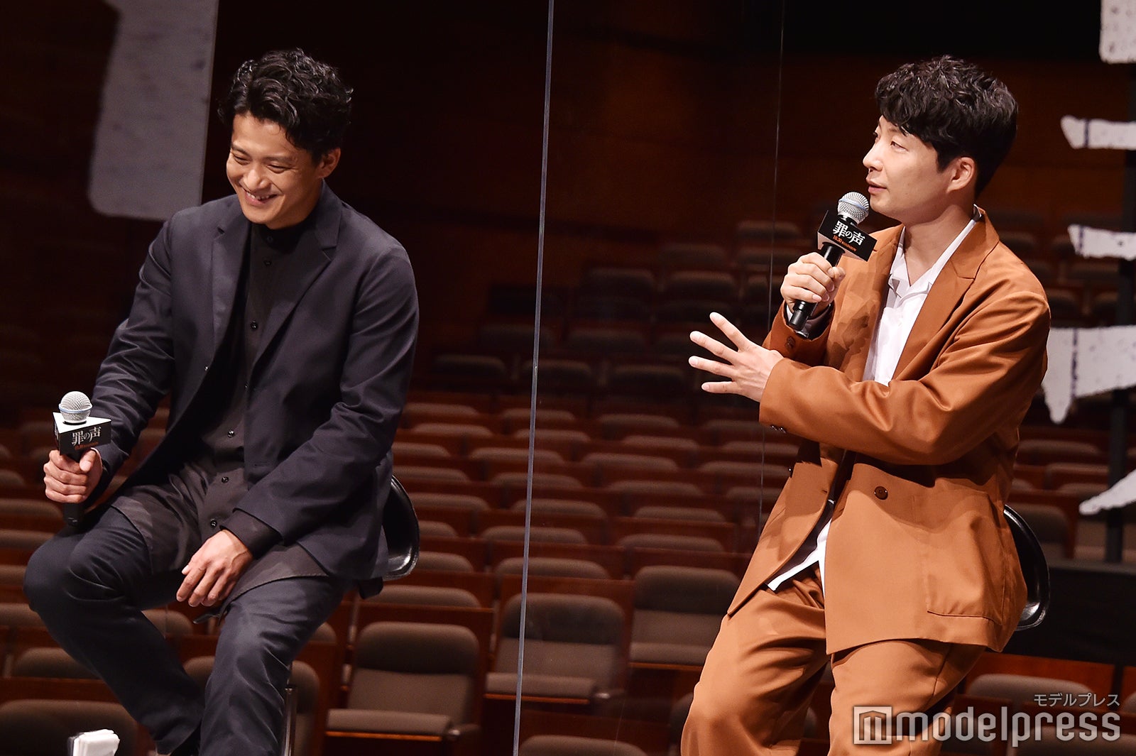 小栗旬、星野源（C）モデルプレス