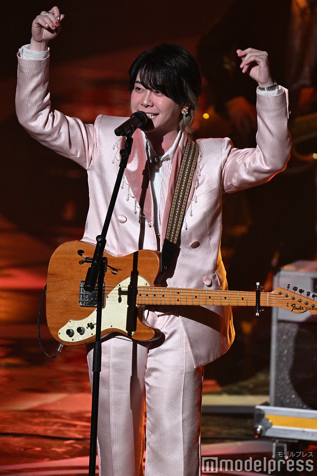 （C）モデルプレス