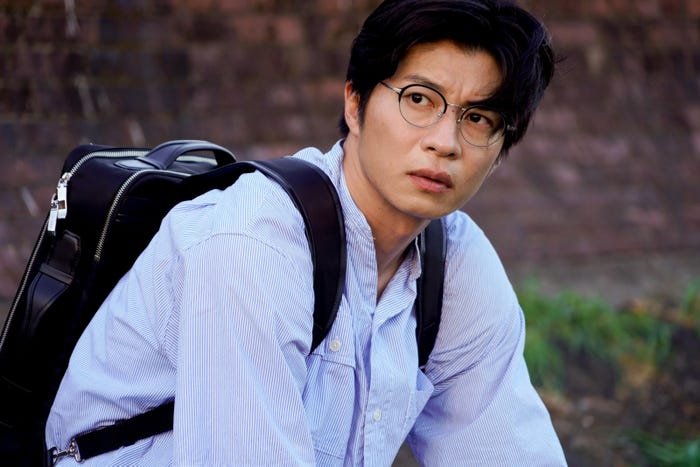 田中圭「ブラックポストマン」第4話より(C)テレビ東京