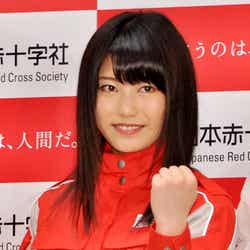 横山由依