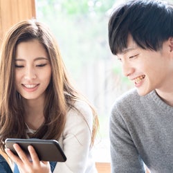私のことどう思ってる 彼のガチ惚れ度が分かる 愛してるサイン とは モデルプレス 私のことどう思ってる 彼のガチ惚れ度が分かる 愛してるサイン とは モデルプレス