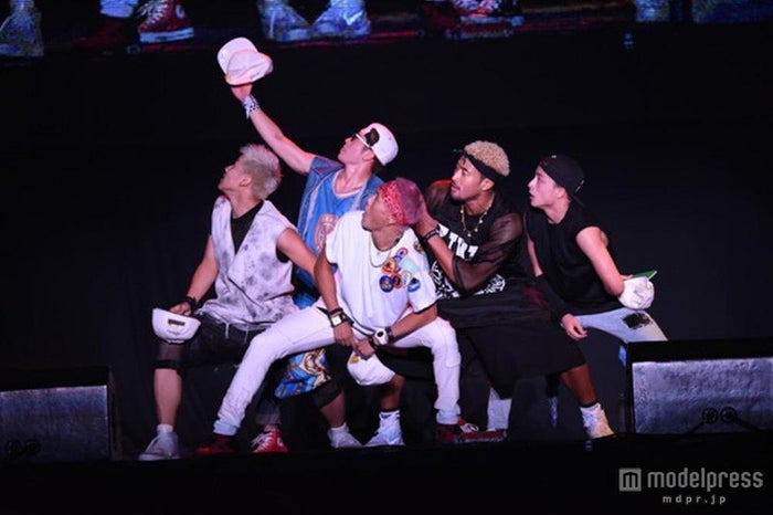 Generations サマソニ 初出演 To The Stage でタオル振り回し会場一体に Summer Sonic 15 モデルプレス