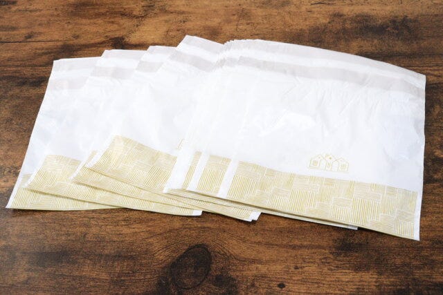 自立型卓上巾着ポリ袋(20枚、バイオマス25%) 自立型卓上巾着ポリ袋(20枚、バイオマス25%)