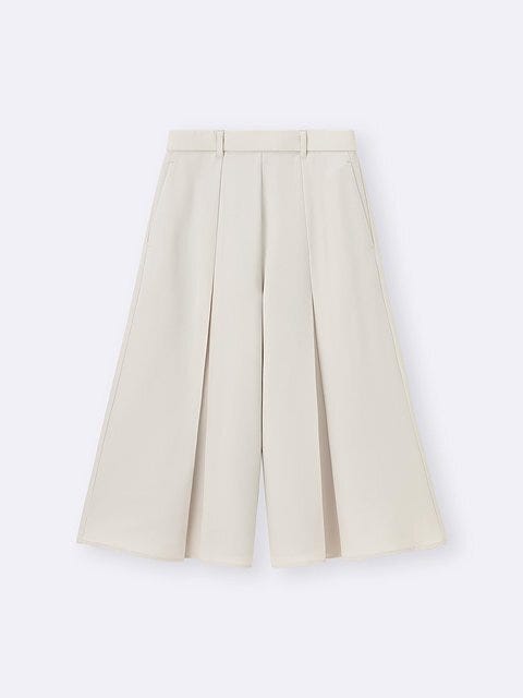 GU ドレープキュロッツ GUのドレープキュロッツ