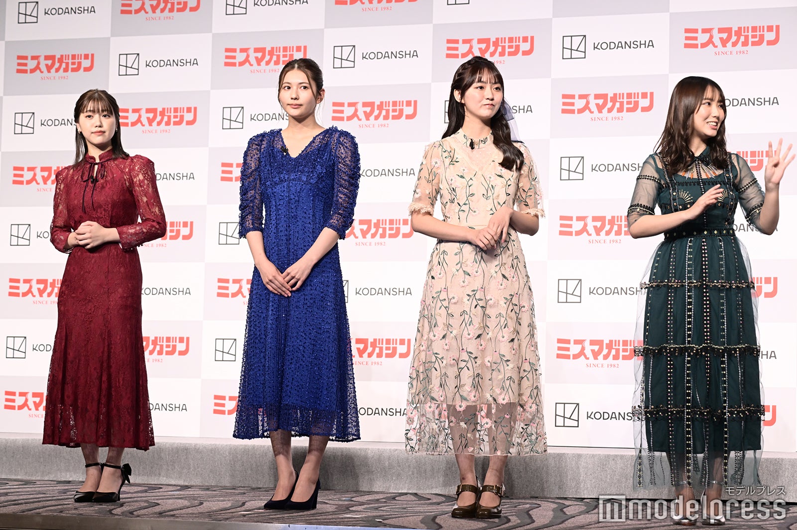 和泉芳怜、新井遥、豊田ルナ、沢口愛華 （C）モデルプレス