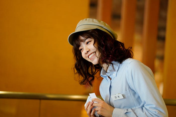 西野七瀬(C)2021「鳩の撃退法」製作委員会(C)佐藤正午/小学館