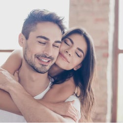 【3択でわかる】あなたが彼にキュンとする瞬間は?