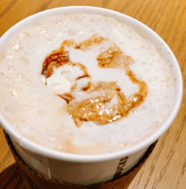 スタバのカフェモカアップ画像