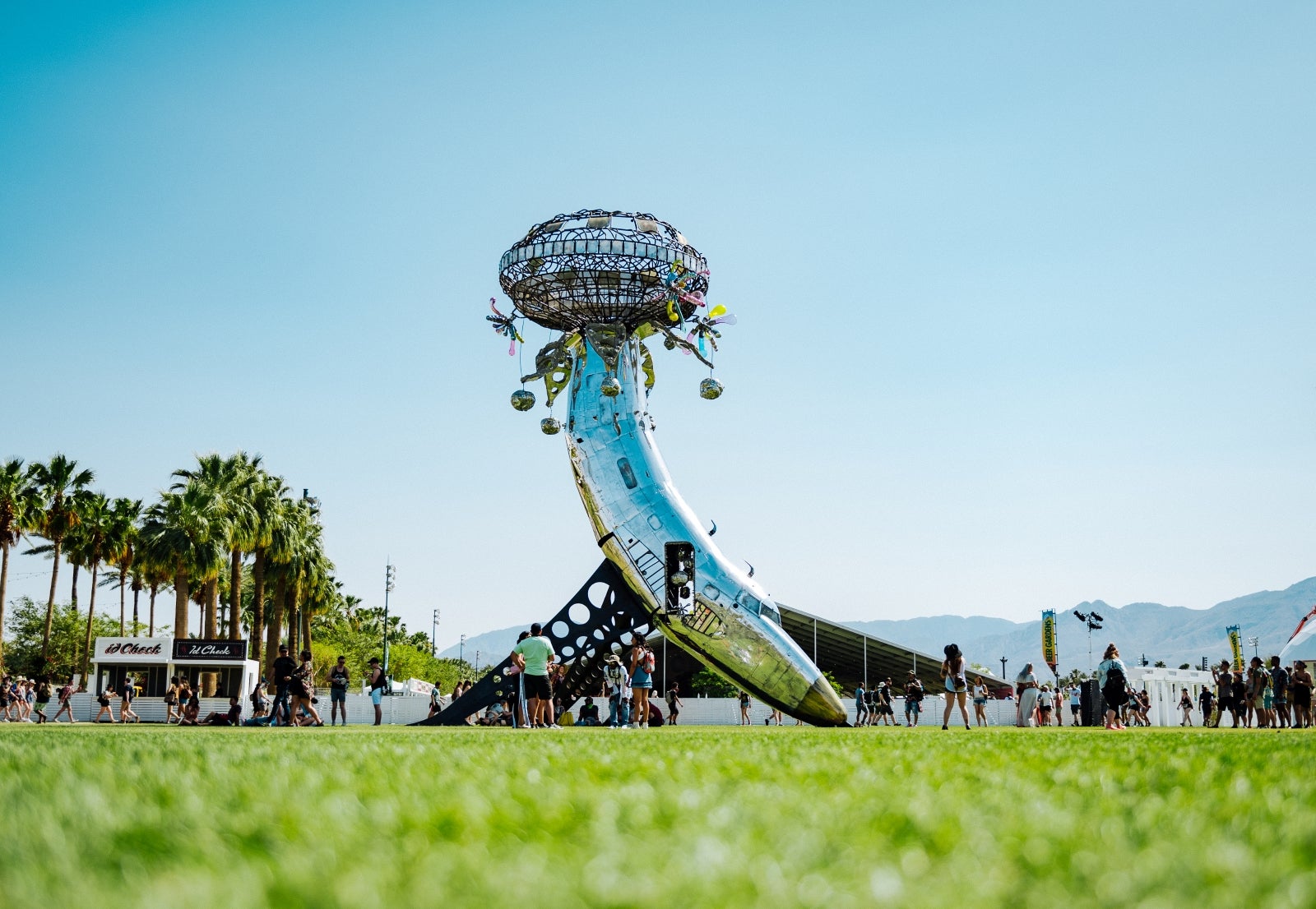 広大な敷地は“アートの祭典”に