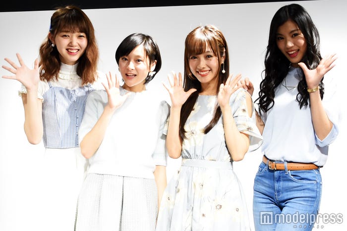 左から:江野沢愛美、谷内里早、前田希美、小林れい(C)モデルプレス