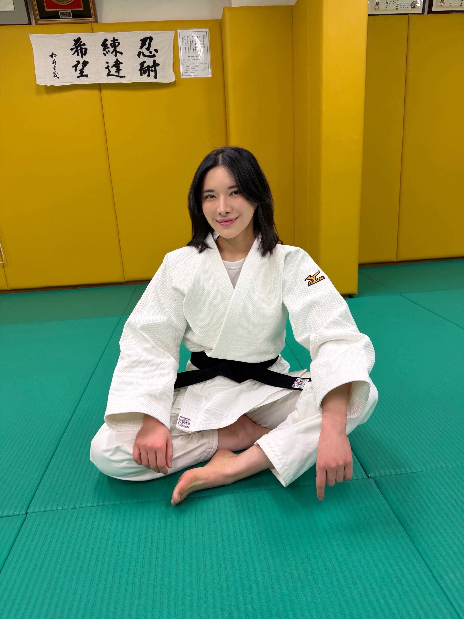 柔道着姿の紗世