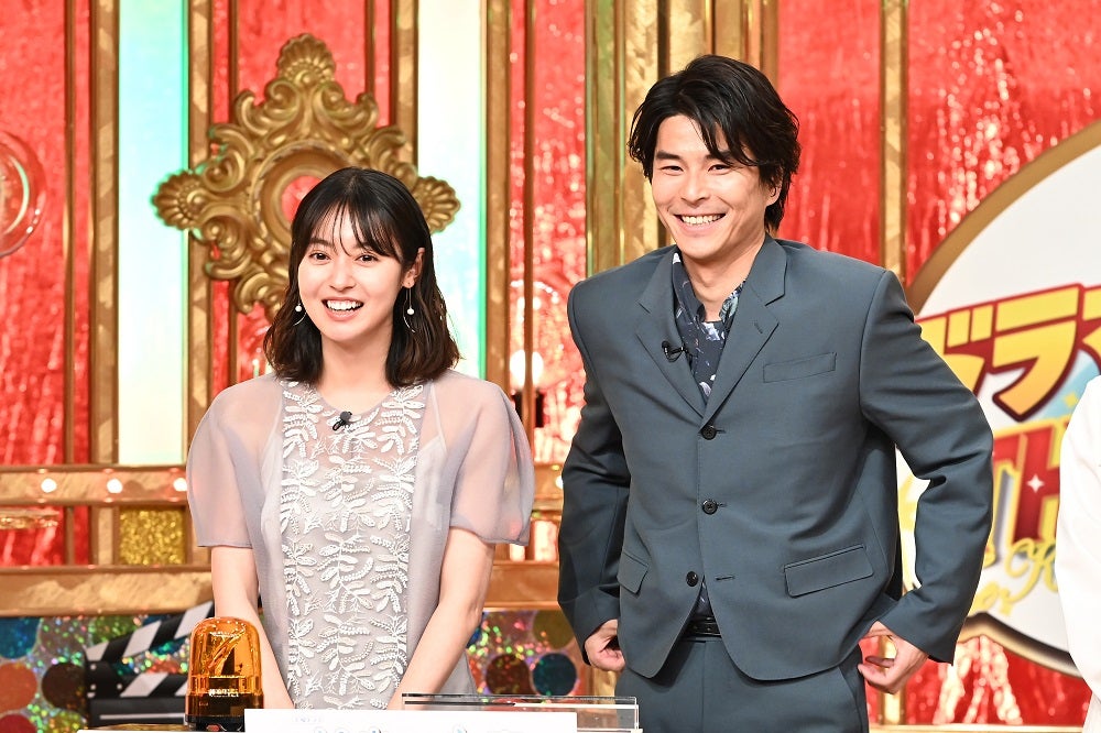 田辺桃子、朝井大智（C）TBS