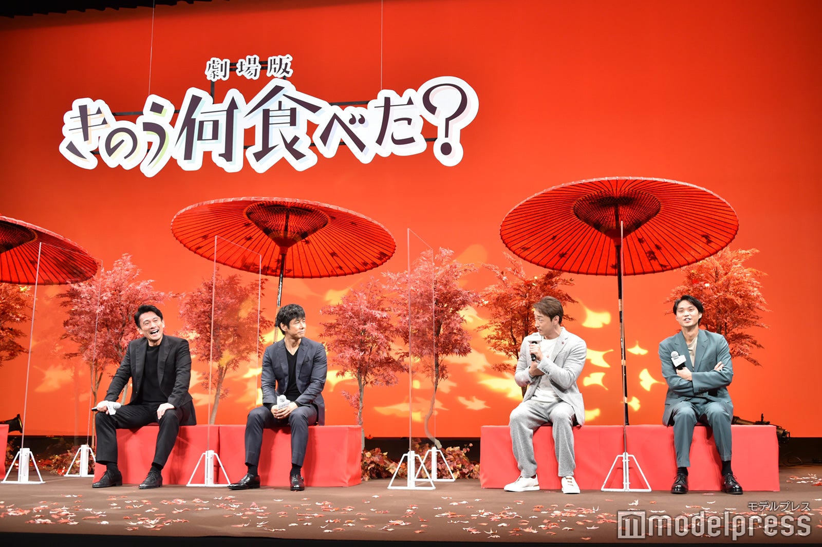 （左から）内野聖陽、西島秀俊、山本耕史、磯村勇斗（C）モデルプレス