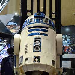 「スター・ウォーズD23特別展 未来へつづく、創造のビジョン。」／R2-D2／「D23 Expo Japan 2015」