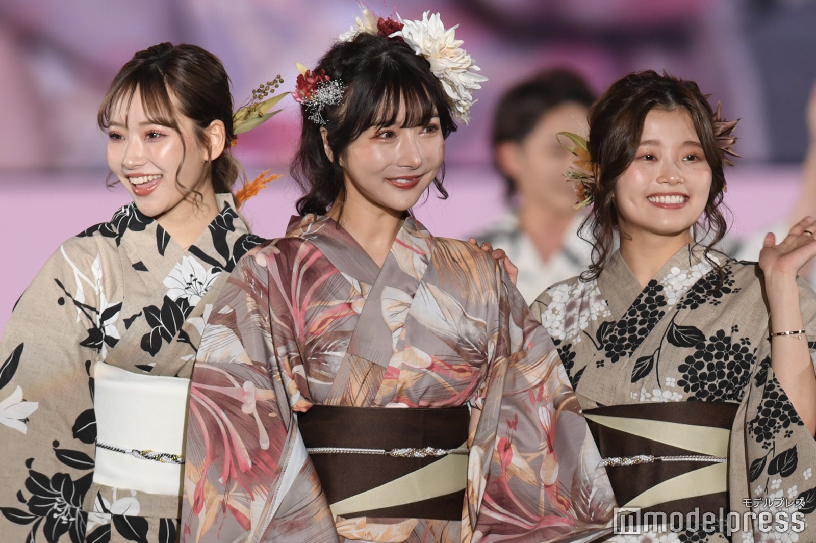 （C）モデルプレス