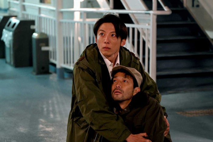 高橋一生、迫田孝也「天国と地獄 ~サイコな2人~」第9話より(C)TBS