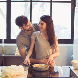 女性がしたいと思っている「家デート」とは