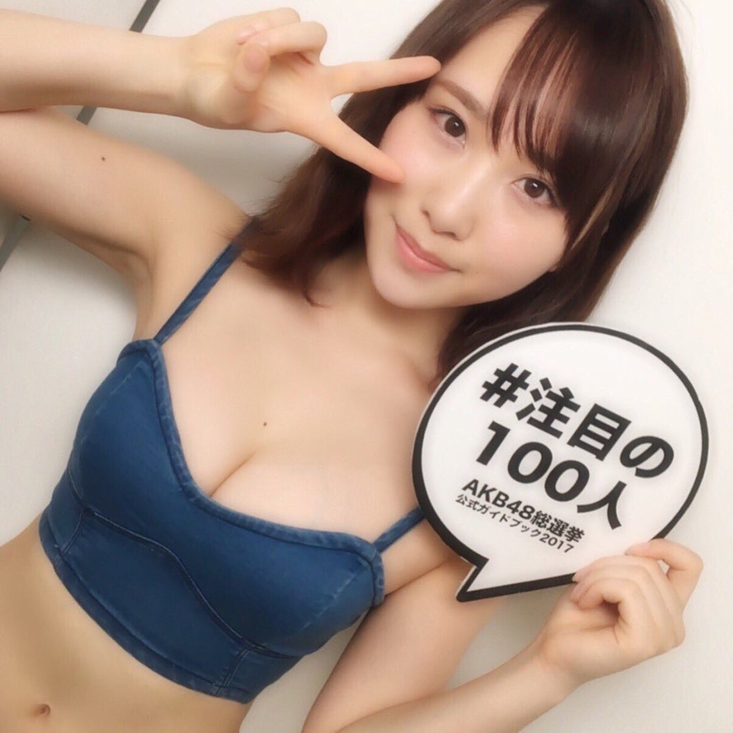 高橋朱里（AKB48／19歳）／（画像提供：講談社）