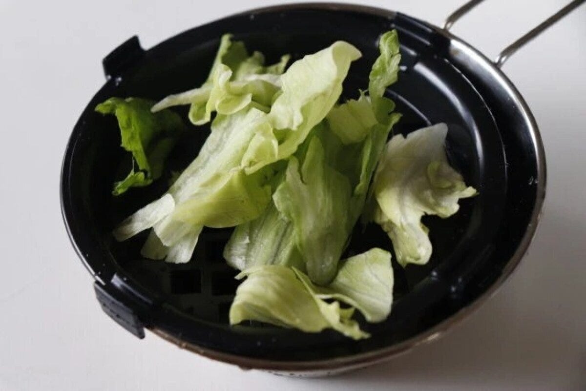 ダイソー　シェラカップ用おろし器　使用例　ざる