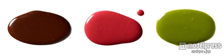 3種のチョコレートソース「セミスイートチョコレート」、「ラズベリーチョコレート」、「宇治抹茶チョコレート」／画像提供：森永乳業