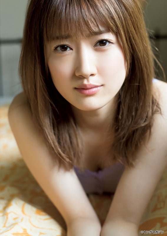 乃木坂46樋口日奈 美谷間ちらり グループ随一の 清楚美人 感に釘付け モデルプレス 乃木坂46樋口日奈 美谷間ちらり グループ随一の 清楚美人 感に釘付け モデルプレス