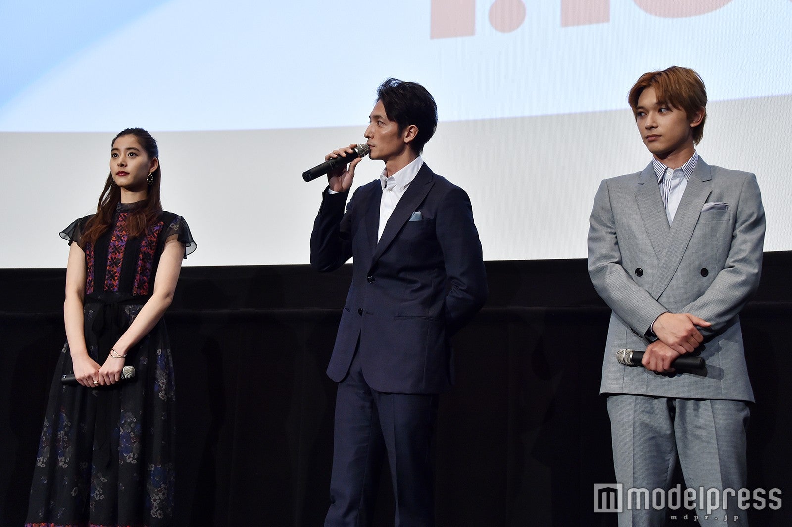 新木優子、玉木宏、吉沢亮（C）モデルプレス