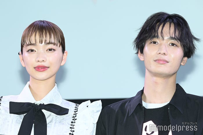 見上愛、青木柚 (C)モデルプレス