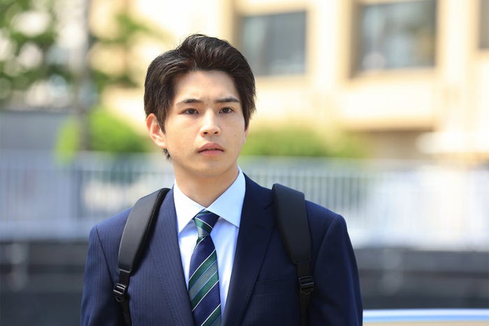 中沢元紀「最後の鑑定人」第1話(C)フジテレビ