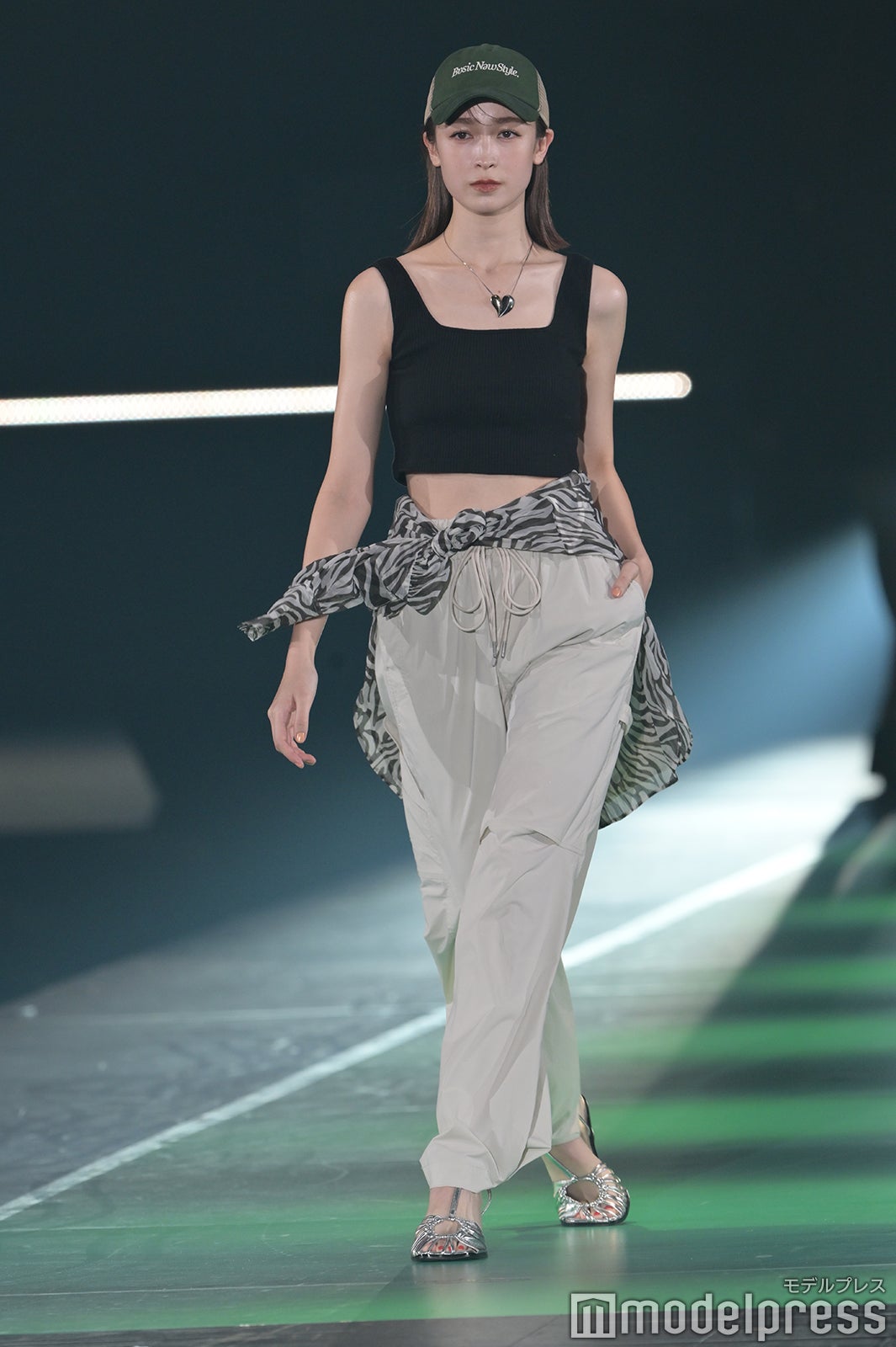 藤井サチ（C）モデルプレス