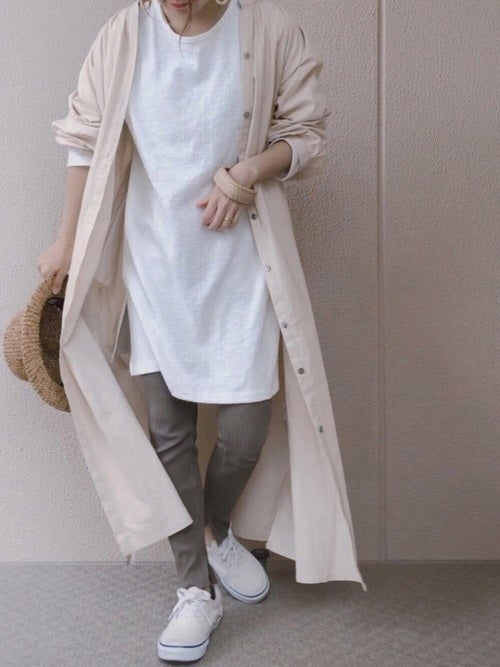 21春 今年らしく着こなすレギンスパンツ 旬の大人コーデにするコツは モデルプレス