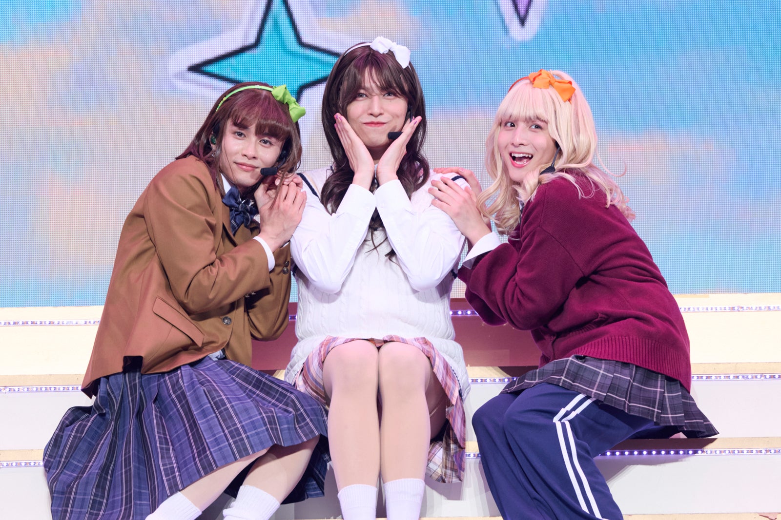 超特急が見せた多彩な景色 フライング・女装・ソロ＆ユニット演出で“エスコート”「絶対笑顔にさせるから」【「ESCORT」セットリスト／ライブレポート】